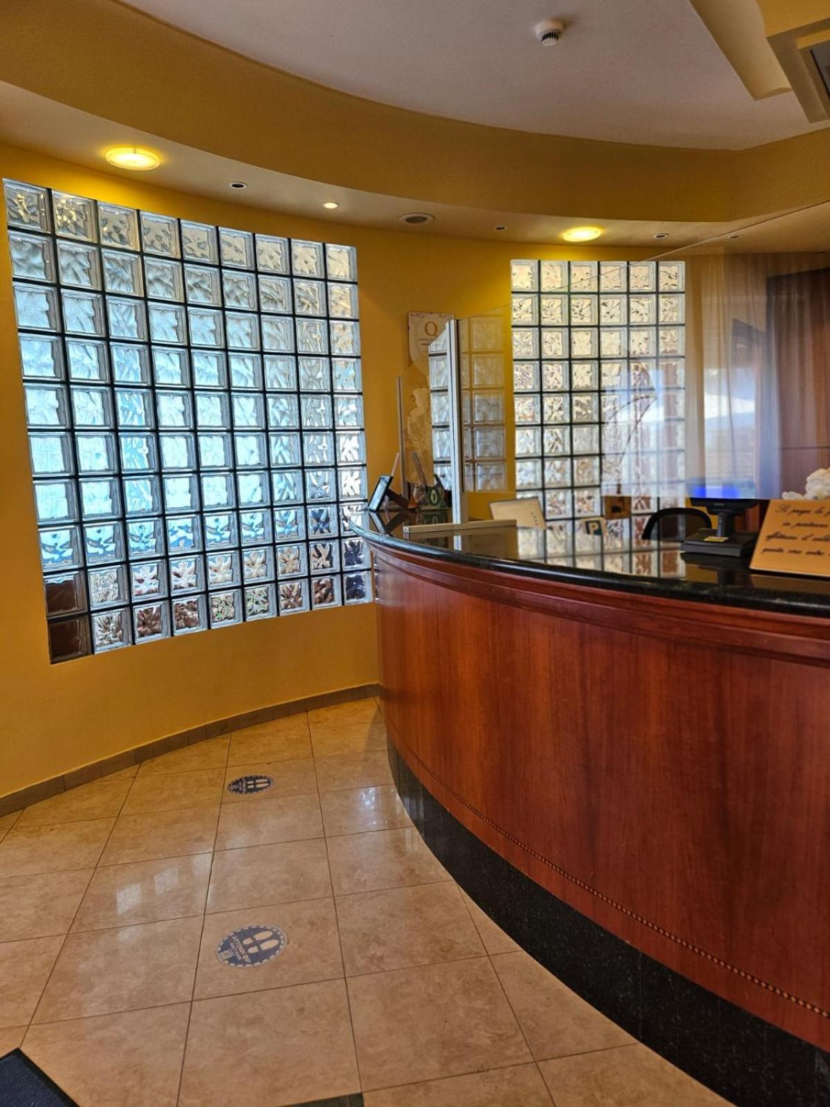 Hotel Stella Marina Marina di Cecina Luaran gambar